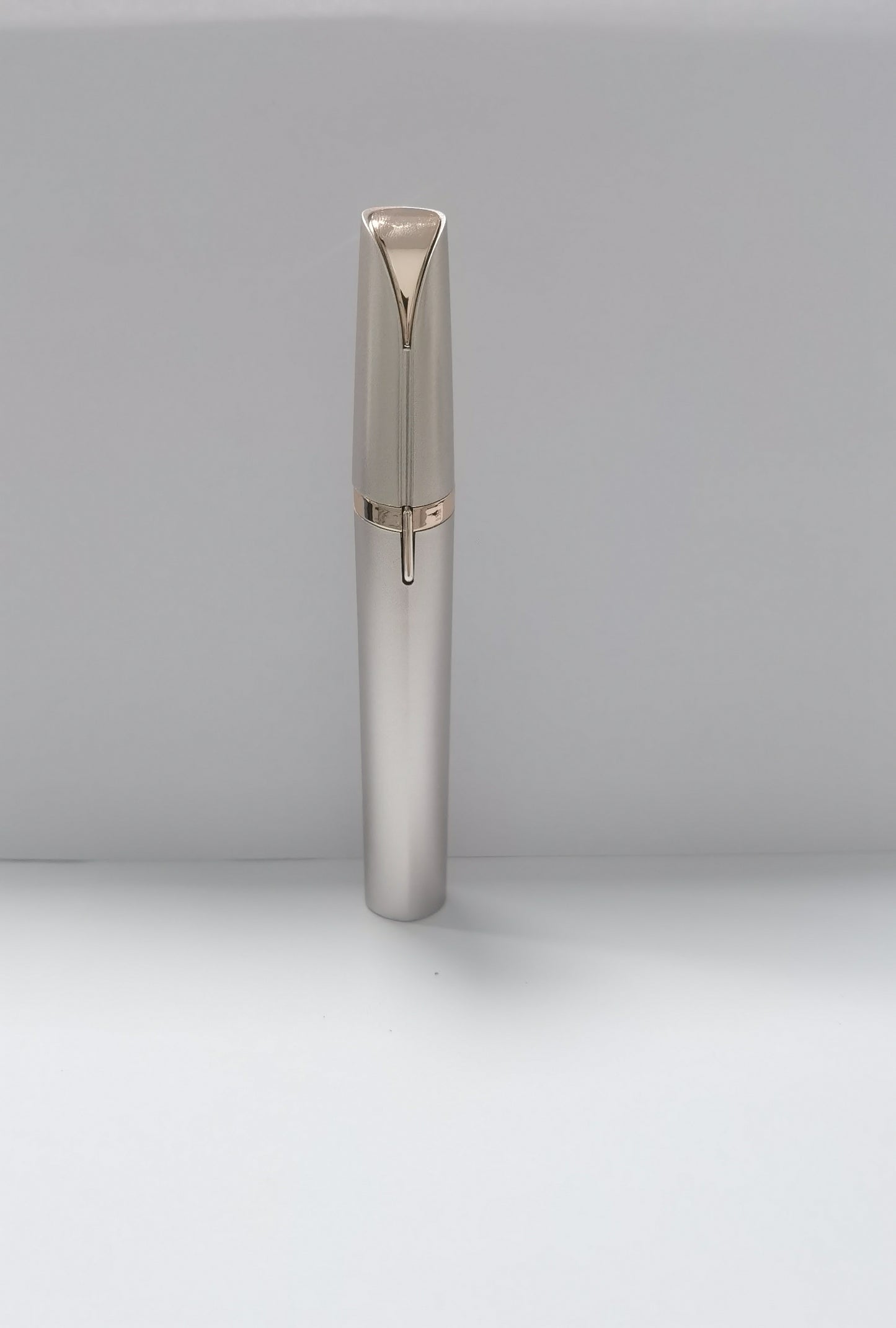 Mini Electric Hair Remover Pen – Painless, Precise, LED
