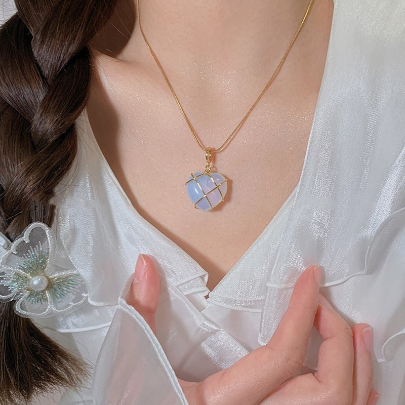 Magical Moonstone Princess Necklace – Sparkle Like Royalty!