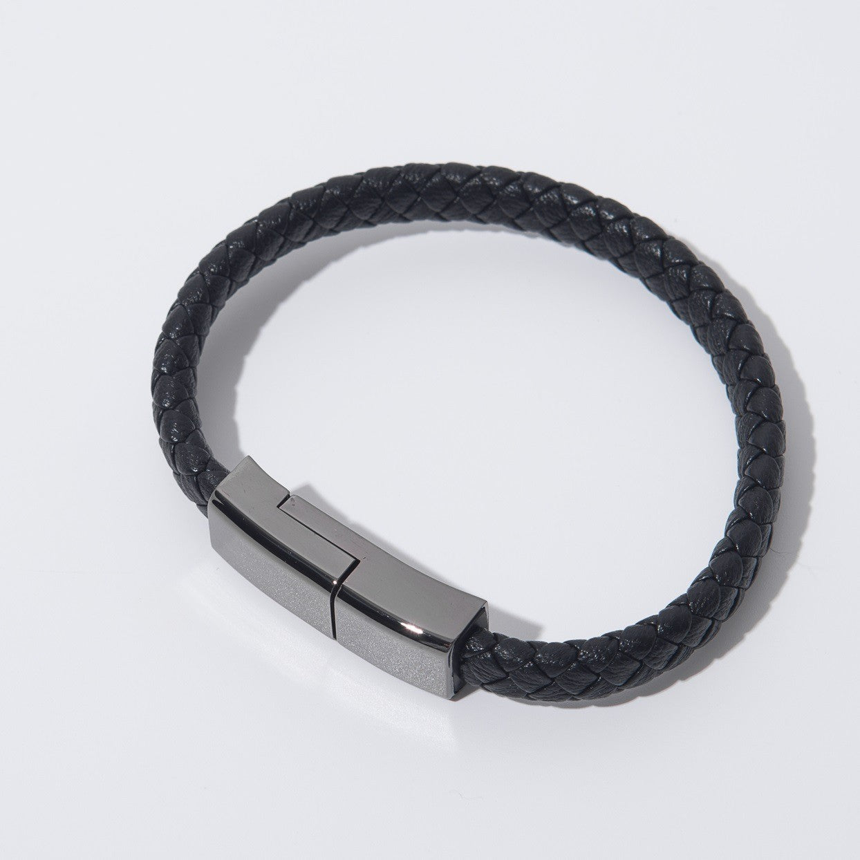 Fast Charging Bracelet Cable – Stylish, Durable USB C Cord