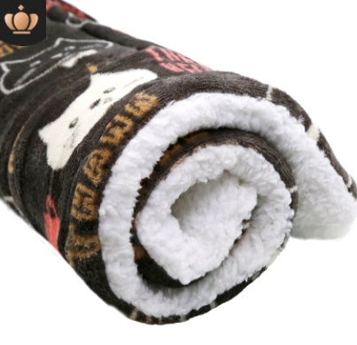 Cozy Pet Blanket – Soft, Cute Comfort for Cats & Dogs