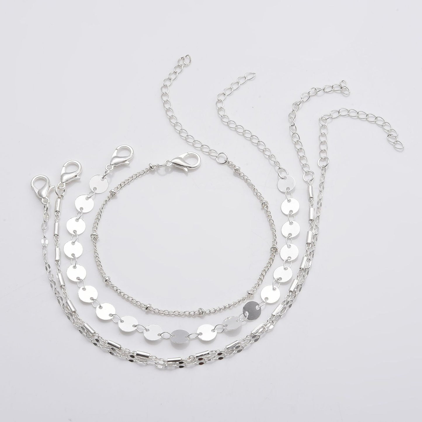 Chic 4-Pack Bracelets Set – Stylish Tube & Lace Chains